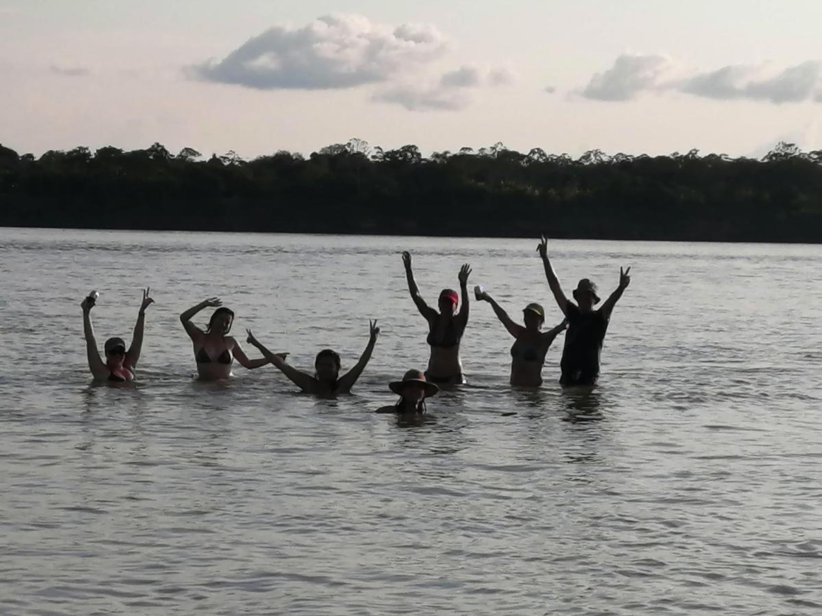 Palmayacu - Refugio Amazonico Leticia Eksteriør billede